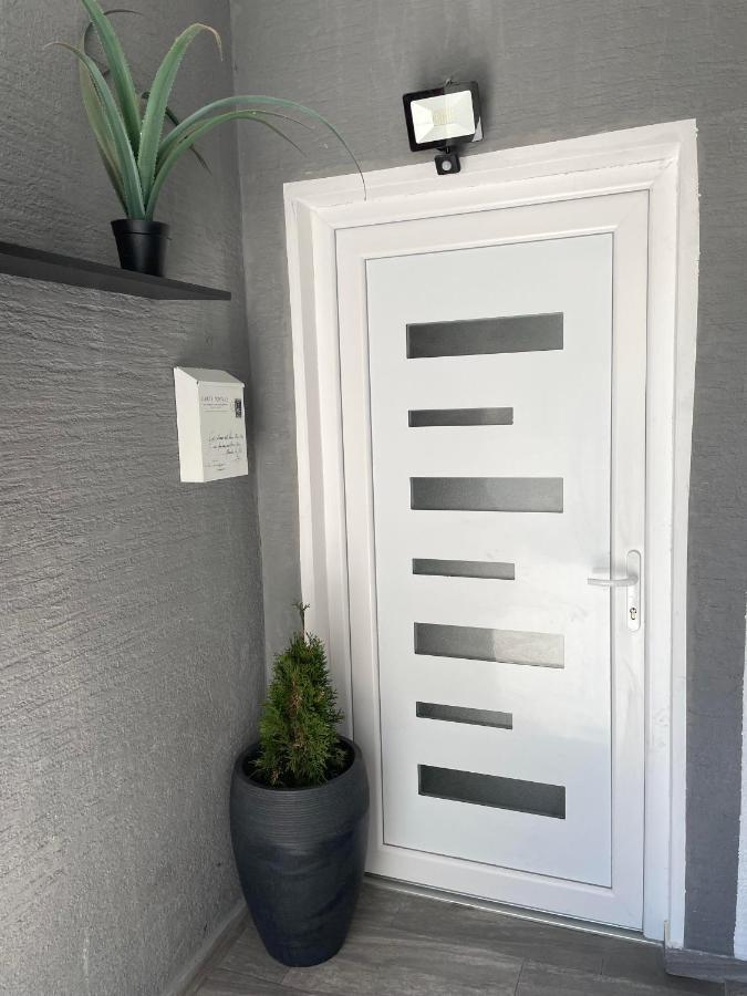 Apartman S M4 With The View Kali Exterior foto