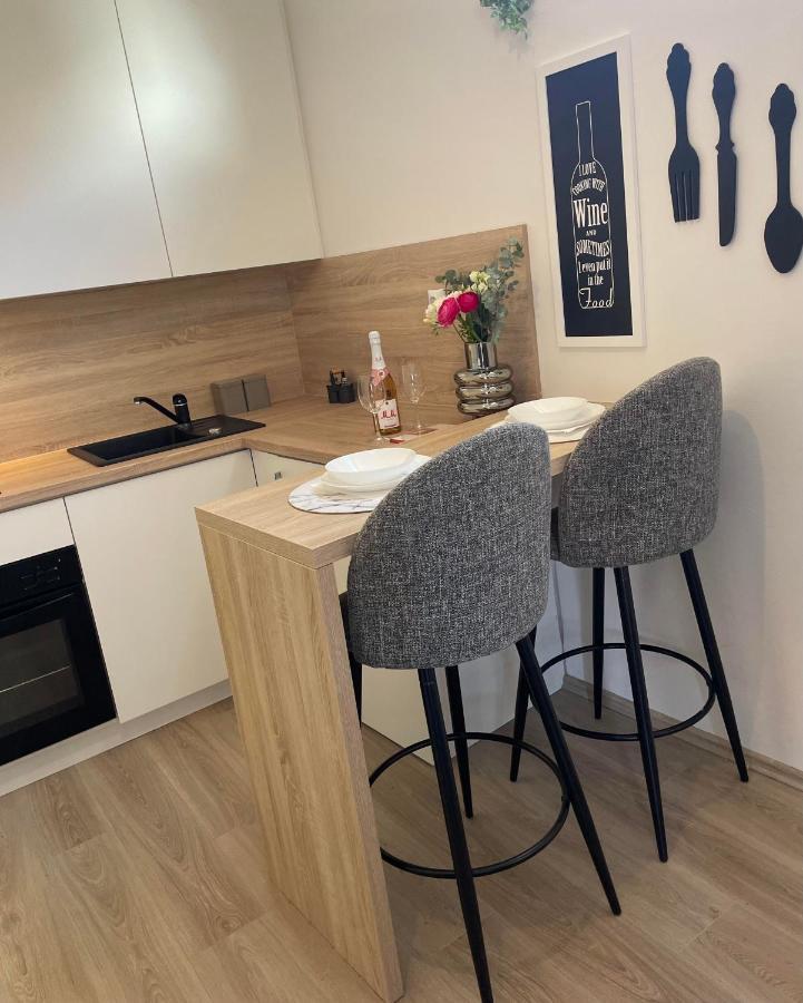 Apartman S M4 With The View Kali Exterior foto