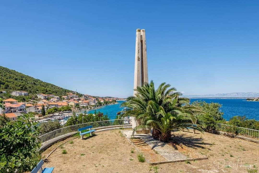 Apartman S M4 With The View Kali Exterior foto
