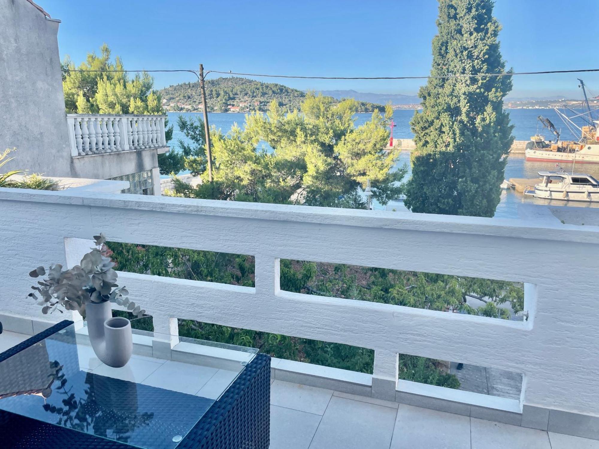 Apartman S M4 With The View Kali Exterior foto